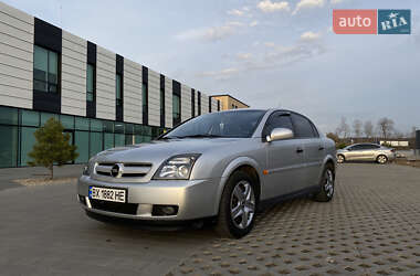 Седан Opel Vectra 2004 в Хмельницькому