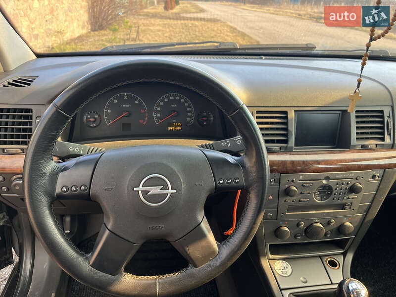 Седан Opel Vectra 2002 в Кременчуге