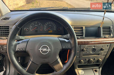 Седан Opel Vectra 2002 в 