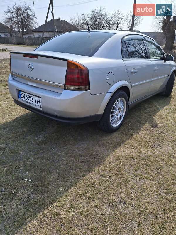 Седан Opel Vectra 2003 в Черкассах