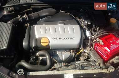 Седан Opel Vectra 2000 в 