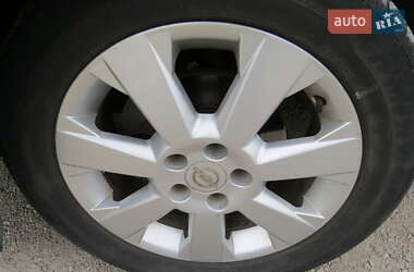 Седан Opel Vectra 2006 в 