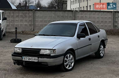 Седан Opel Vectra 1990 в Івано-Франківську