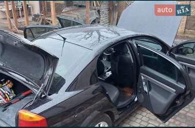 Седан Opel Vectra 2006 в 