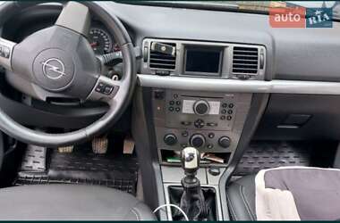 Седан Opel Vectra 2006 в 