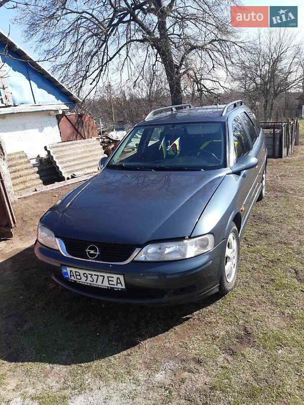 Универсал Opel Vectra 2002 в 