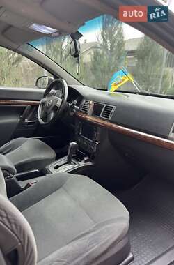 Седан Opel Vectra 2004 в 