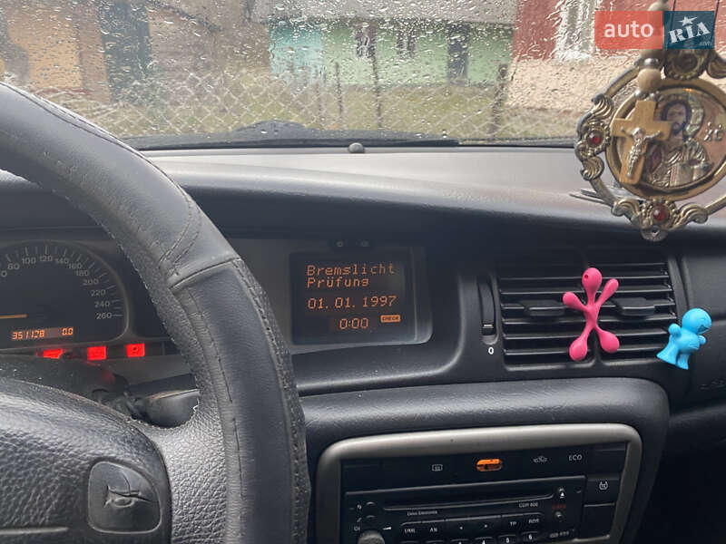 Седан Opel Vectra 2000 в Сколе