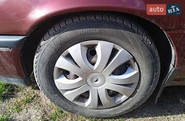 Седан Opel Vectra 1992 в 