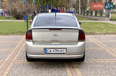 Седан Opel Vectra 2006 в 