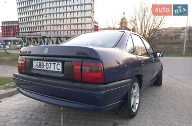 Седан Opel Vectra 1993 в 