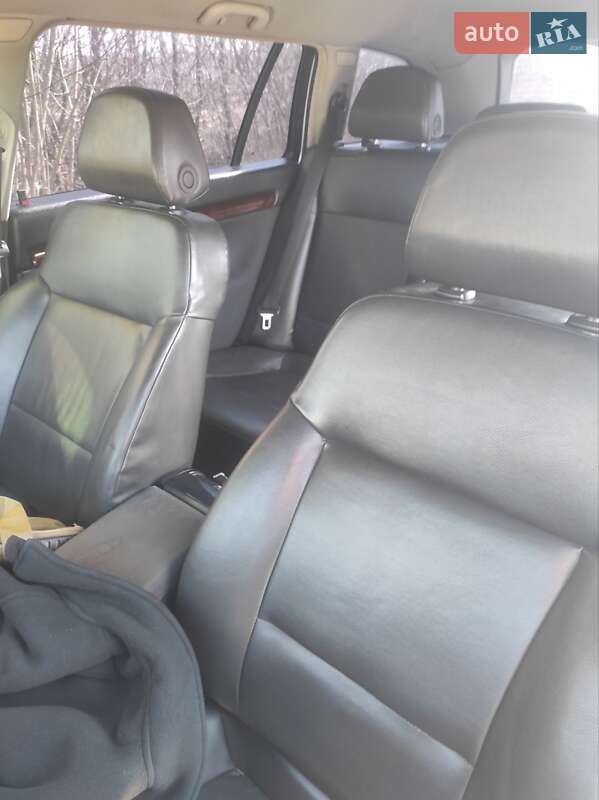 Универсал Opel Vectra 2004 в Судовой Вишне