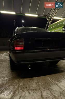 Седан Opel Vectra 1991 в 