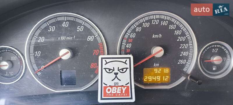 Универсал Opel Vectra 2003 в Ужгороде
