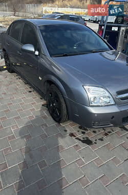 Седан Opel Vectra 2005 в 