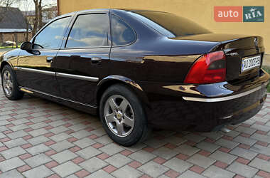 Седан Opel Vectra 2000 в 