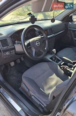 Седан Opel Vectra 2003 в 