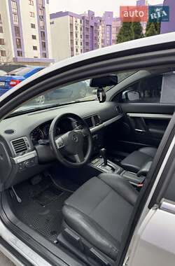 Седан Opel Vectra 2008 в 