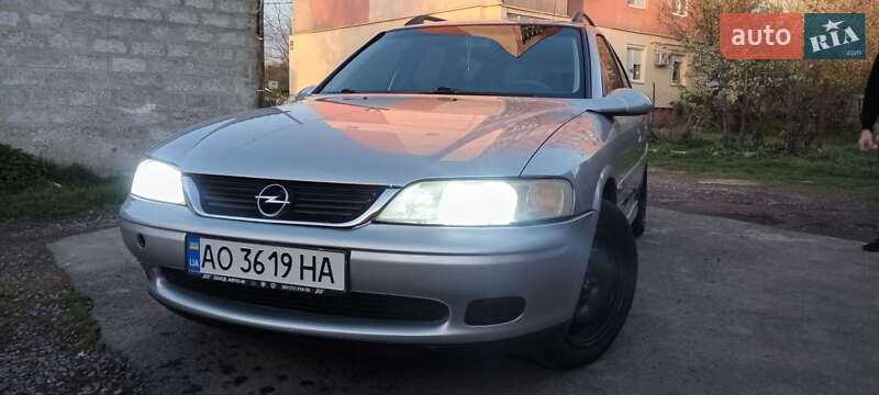 Opel Vectra 2000