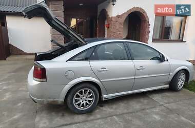 Лифтбек Opel Vectra 2002 в 