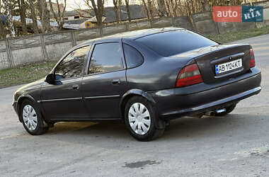 Седан Opel Vectra 1996 в 