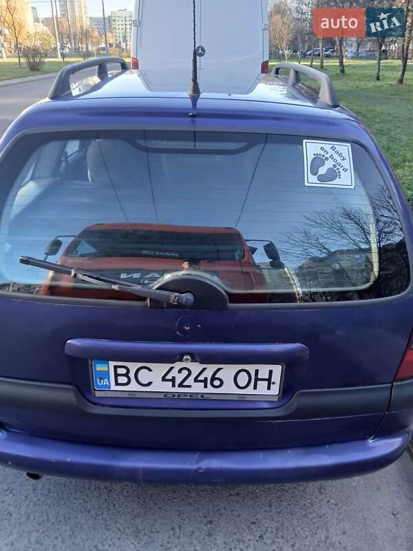Универсал Opel Vectra 1997 в Львове