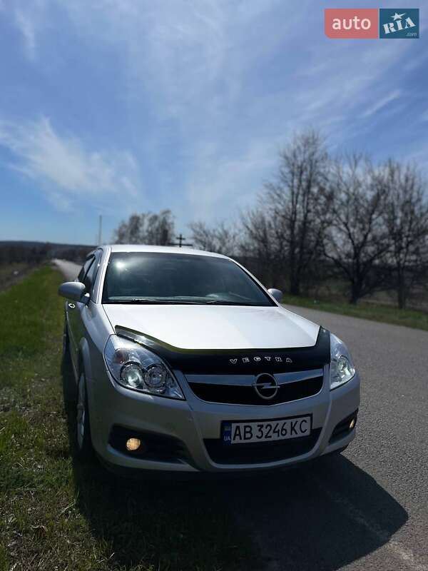 Седан Opel Vectra 2007 в Чечельнике