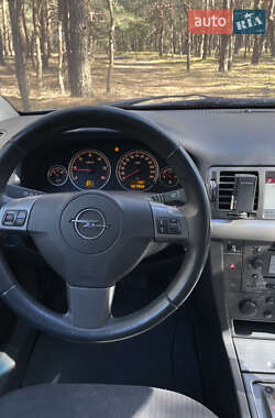 Универсал Opel Vectra 2006 в 