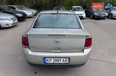 Седан Opel Vectra 2005 в 