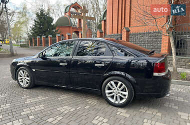 Лифтбек Opel Vectra 2006 в 
