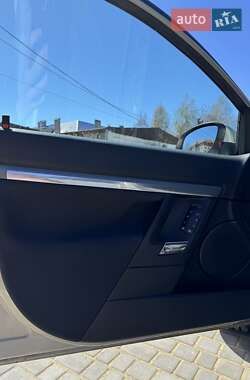 Универсал Opel Vectra 2006 в 