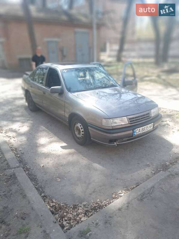 Седан Opel Vectra 1989 в 