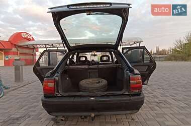Лифтбек Opel Vectra 1989 в 