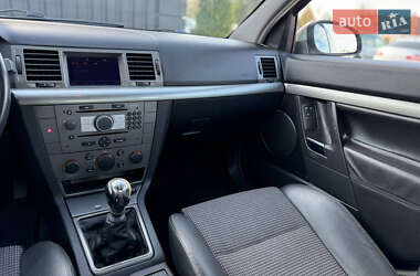 Ліфтбек Opel Vectra 2006 в 