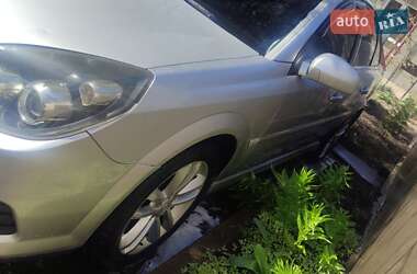 Ліфтбек Opel Vectra 2006 в 