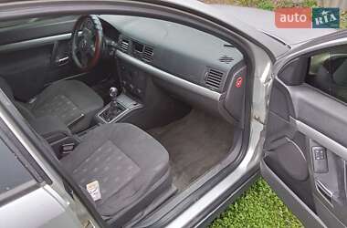 Седан Opel Vectra 2003 в 