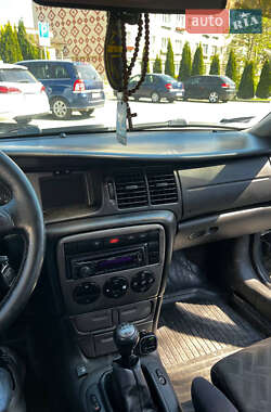 Седан Opel Vectra 1999 в 