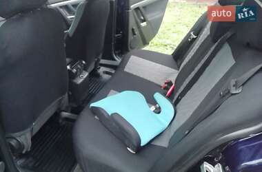 Седан Opel Vectra 2003 в 