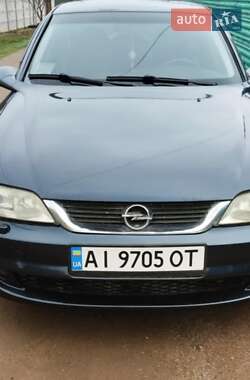Седан Opel Vectra 2000 в 