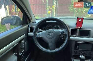 Седан Opel Vectra 2006 в 