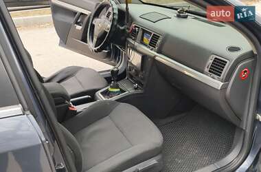 Седан Opel Vectra 2006 в 
