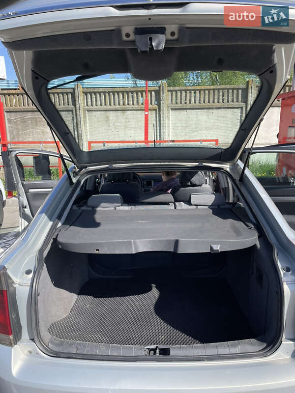 Лифтбек Opel Vectra 2005 в Виннице