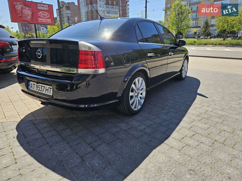 Седан Opel Vectra 2007 в Івано-Франківську