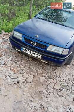 Седан Opel Vectra 1989 в Крижополі