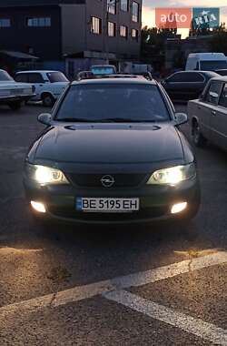 Универсал Opel Vectra 1998 в 