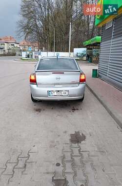 Седан Opel Vectra 2005 в 