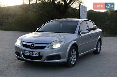 Седан Opel Vectra 2006 в Турке