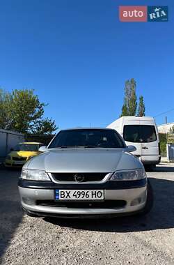 Лифтбек Opel Vectra 1996 в Каменец-Подольском