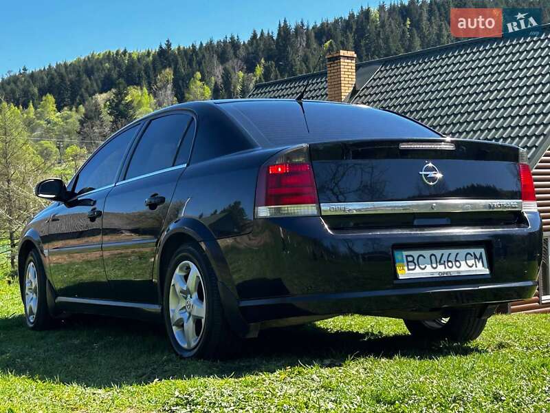 Седан Opel Vectra 2007 в Бориславе