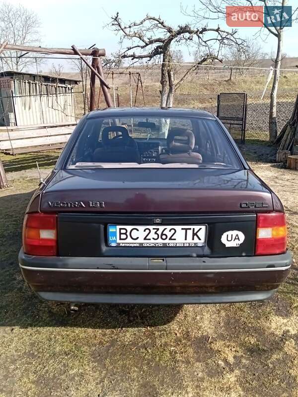 Седан Opel Vectra 1991 в 